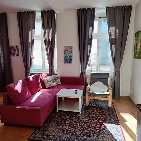 Ferienwohnung Barfly Трабен-Трарбах Екстериор снимка