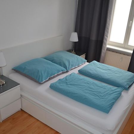 Ferienwohnung Barfly Трабен-Трарбах Екстериор снимка