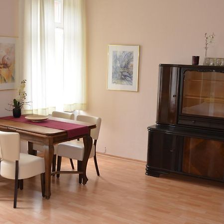 Ferienwohnung Barfly Трабен-Трарбах Екстериор снимка